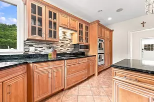 8 Juniper Rd, Upton, MA 01568 - Photo 13