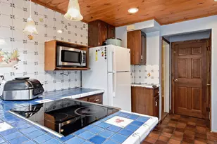 89 Abbott St, Springfield, MA 01118 - Photo 17