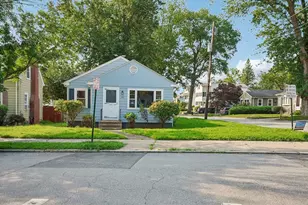 274 Whitford Ave, Providence, RI 02908 - Photo 1
