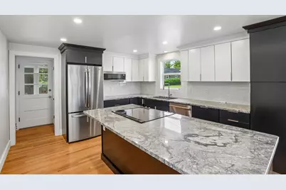 274 Whitford Ave, Providence, RI 02908 - Photo 7