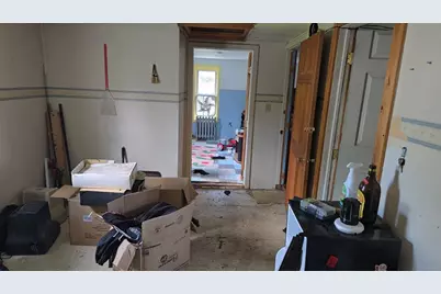 23 Walnut St, Pittsfield, MA 01201 - Photo 5