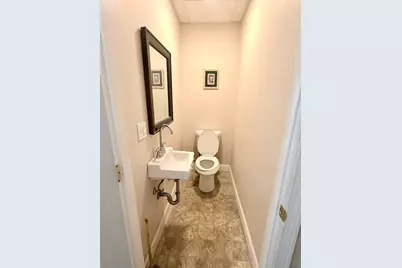 246 Montcalm St. #C, Chicopee, MA 01020 - Photo 25