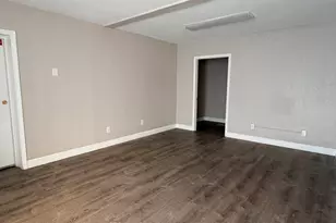 246 Montcalm St, Chicopee, MA 01020 - Photo 15
