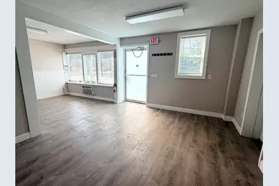 246 Montcalm St. #C, Chicopee, MA 01020 - Photo 13