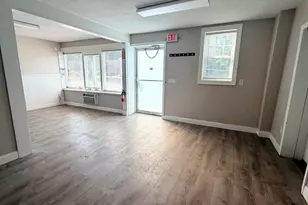 246 Montcalm St, Chicopee, MA 01020 - Photo 13