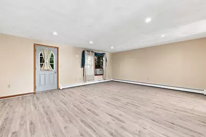 198 Elm Street #198, Marlborough, MA 01752 - Photo 5