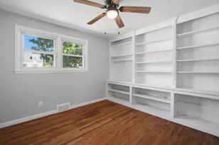 218 Maple St, East Longmeadow, MA 01028 - Photo 27