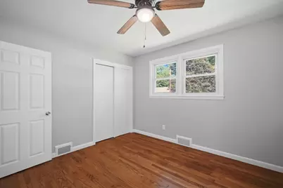 218 Maple St, East Longmeadow, MA 01028 - Photo 29