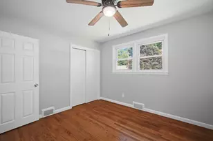 218 Maple St, East Longmeadow, MA 01028 - Photo 29