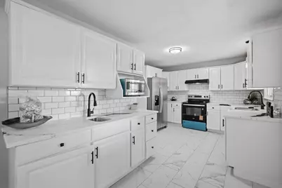 218 Maple St, East Longmeadow, MA 01028 - Photo 21