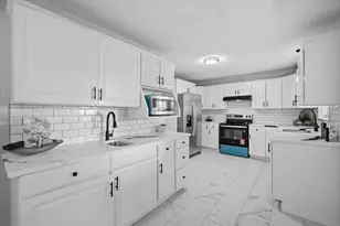 218 Maple St, East Longmeadow, MA 01028 - Photo 21