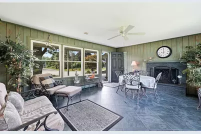 193 Meadow Street, Agawam, MA 01001 - Photo 5