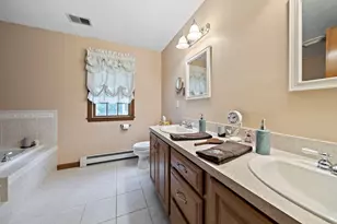 49 Lantern Ln, Pembroke, MA 02359 - Photo 19