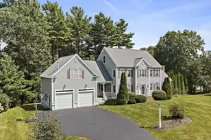 49 Lantern Ln, Pembroke, MA 02359 - Photo 3