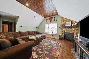 49 Lantern Ln, Pembroke, MA 02359 - Photo 17