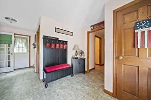 49 Lantern Ln, Pembroke, MA 02359 - Photo 5