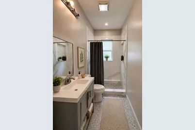 237 Highland Ave. #2, Somerville, MA 02143 - Photo 3
