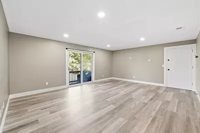 17 Thayer Pond Dr. #17-5, Oxford, MA 01537 - Photo 3