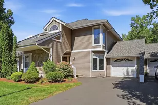 43 S View, Southwick, MA 01077 - Photo 1