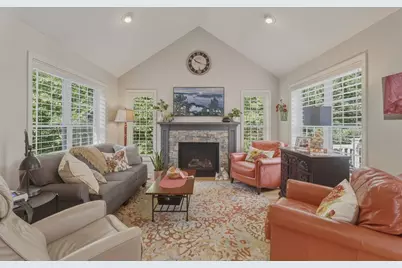 6 Wyndbrook Ln #6, Tyngsborough, MA 01879 - Photo 5