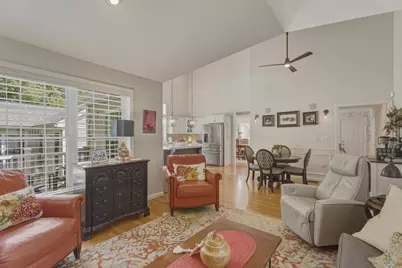 6 Wyndbrook Ln #6, Tyngsborough, MA 01879 - Photo 3