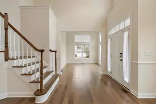 2 Phoebe St, Methuen, MA 01844 - Photo 7