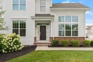 2 Phoebe St, Methuen, MA 01844 - Photo 1