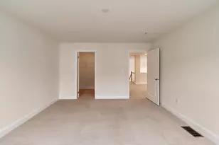 2 Phoebe St, Methuen, MA 01844 - Photo 27