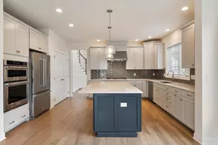 2 Phoebe St, Methuen, MA 01844 - Photo 11
