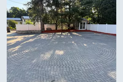 2 Temple St, Framingham, MA 01702 - Photo 3
