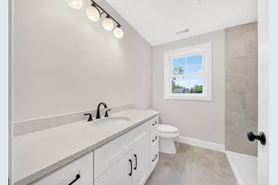 16 Neillian Way #16, Bedford, MA 01730 - Photo 21