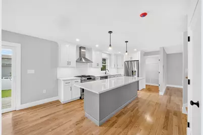 16 Neillian Way #16, Bedford, MA 01730 - Photo 3