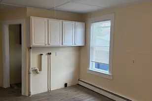 49 Camden St, Lynn, MA 01905 - Photo 5