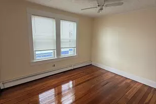49 Camden St, Lynn, MA 01905 - Photo 3