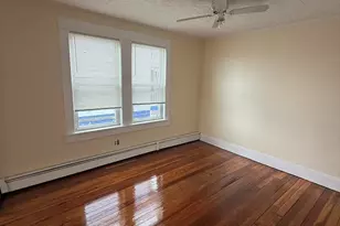 49 Camden St, Lynn, MA 01905 - Photo 3