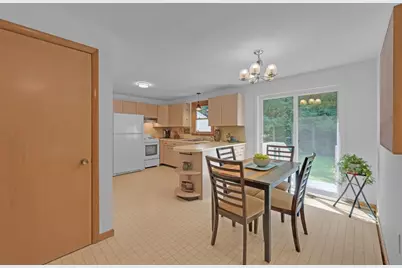 127 Springfield St, Palmer, MA 01069 - Photo 7