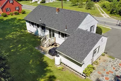 127 Springfield St, Palmer, MA 01069 - Photo 3