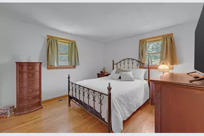 127 Springfield St, Palmer, MA 01069 - Photo 13
