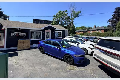 640 Main St, Clinton, MA 01510 - Photo 1