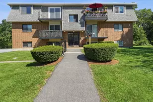 176 Maple Ave, Rutland, MA 01543 - Photo 1