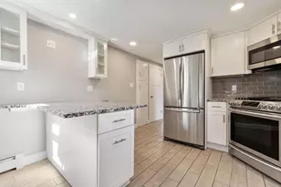 4 Maverick St, Fitchburg, MA 01420 - Photo 11