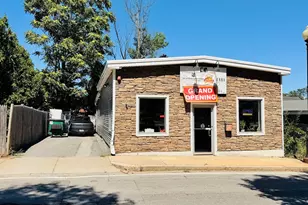 9 Sterling St, Clinton, MA 01510 - Photo 1