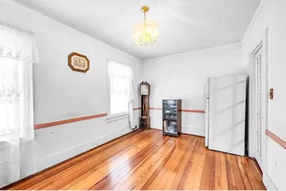 76 Howard St, Ludlow, MA 01056 - Photo 5