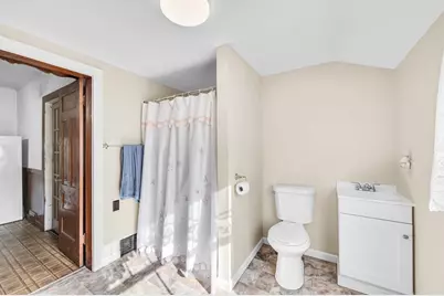 76 Howard St, Ludlow, MA 01056 - Photo 13