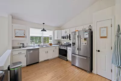 296 Raymond Road, Plymouth, MA 02060 - Photo 5