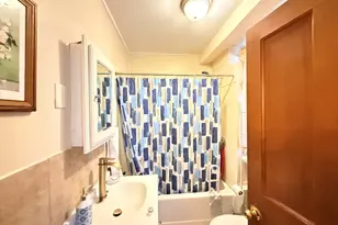 145-147 Hancock St, Springfield, MA 01109 - Photo 9