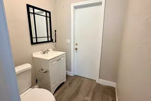 246 Montcalm St, Chicopee, MA 01020 - Photo 13