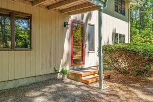 679 Poponessett Rd, Barnstable, MA 02635 - Photo 3