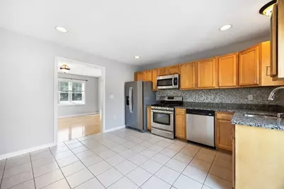 122 Locust St. #4, Haverhill, MA 01830 - Photo 5