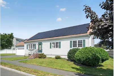 79 Emerald Dr, Lynn, MA 01904 - Photo 3